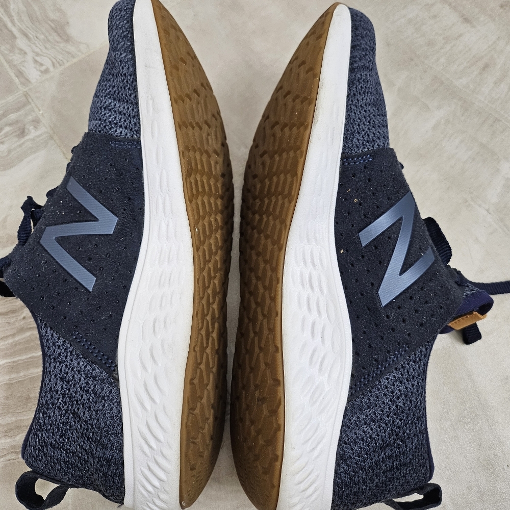 ❌❌SOLD❌❌
New Balance Lace-Up Sneakers - Fresh Foam Sport Pigment WOMEN SIZE 10 - Picture 6 of 8